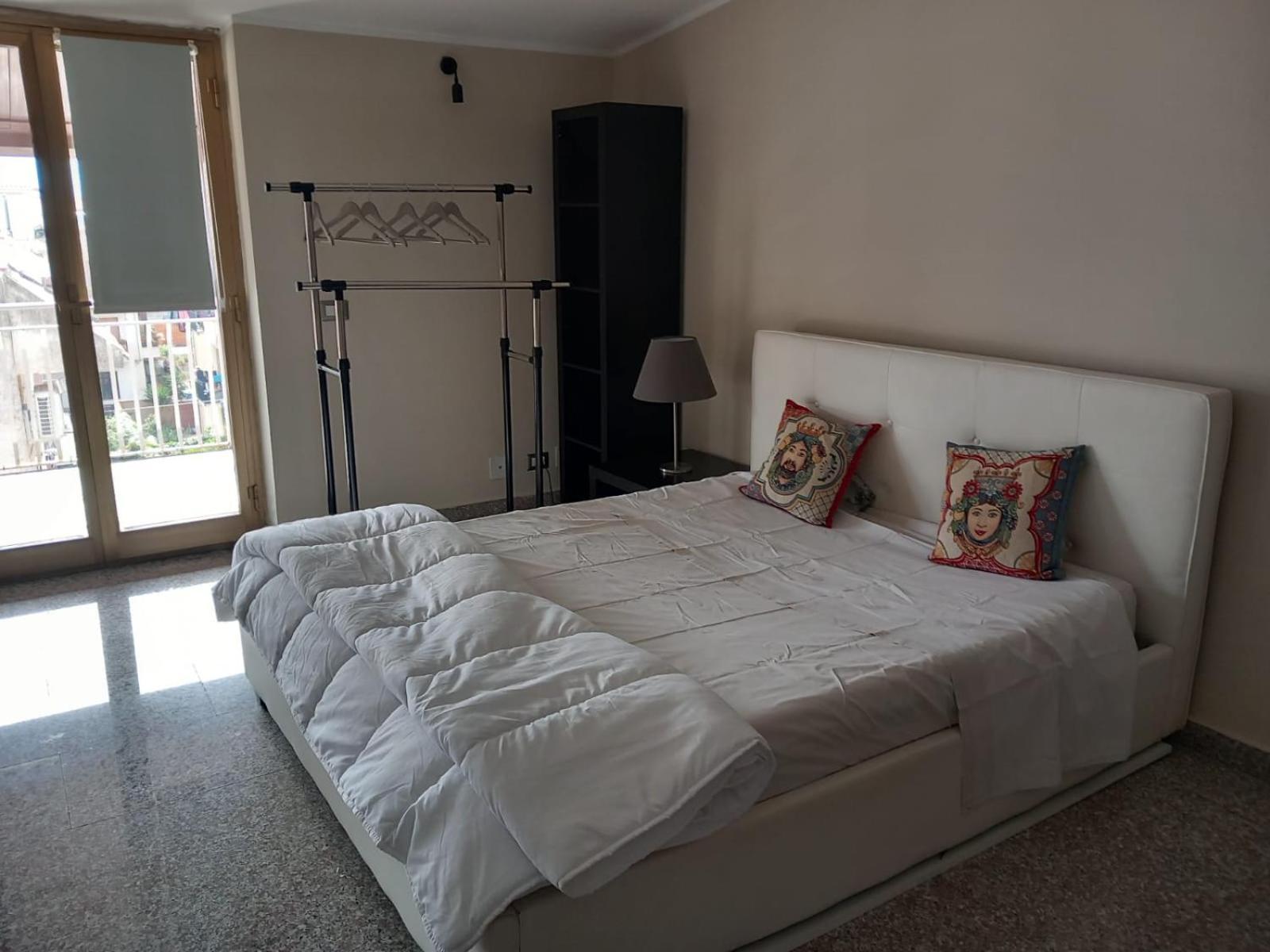 Bluesky Apartment - Third Floor จีอาร์ดีนี นักซอส ภายนอก รูปภาพ